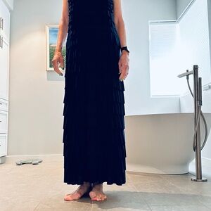 Blue Tiered Ruffled Sleeveless Cocktail Gown